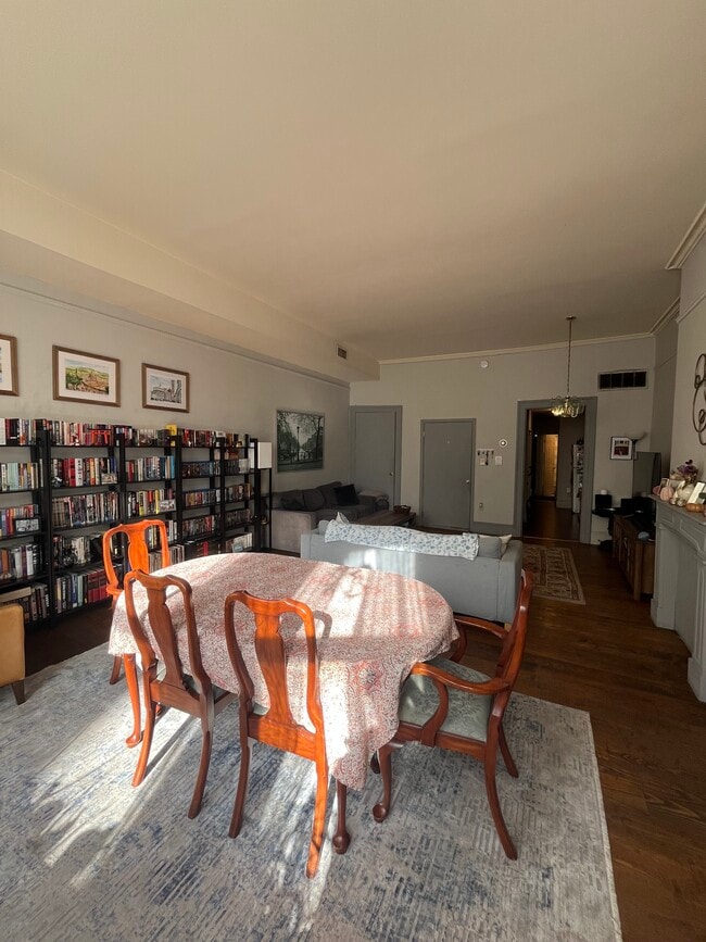 2013 Walnut St unit 1, Philadelphia, PA 19103 - photo 4