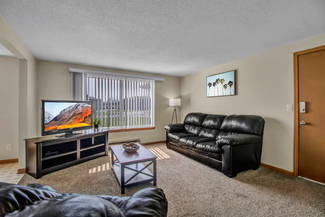 2719 Oppenheim Ct Unit 2, North Tonawanda, NY 14120