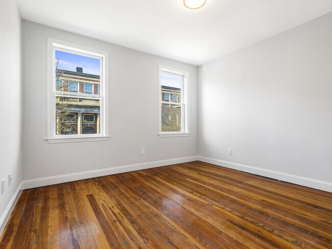 131 Cottage St unit 1, Boston, MA 02128 - photo 6