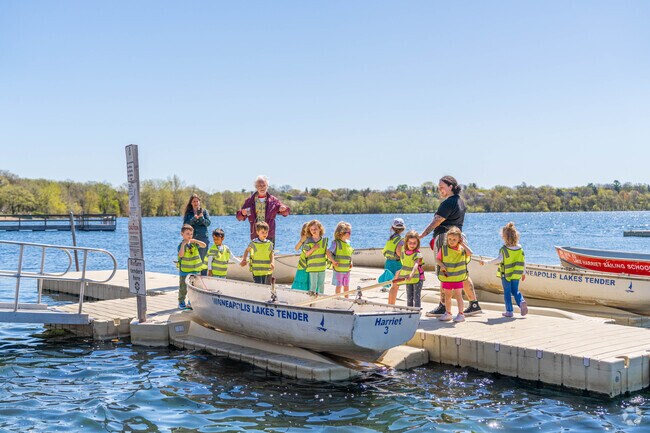 Nearby Lake Harriet has a boat launch with watercraft available for rent.