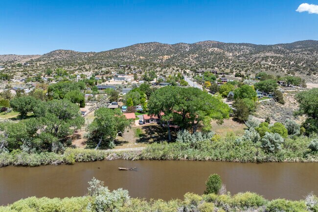 Riverview gets its name from the large development on the East side of the neighborhood where homes are perched above the Carson River.
