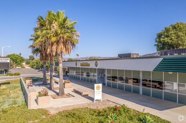 Royal High School is one of 4 high schools in Simi Valley, Ca.