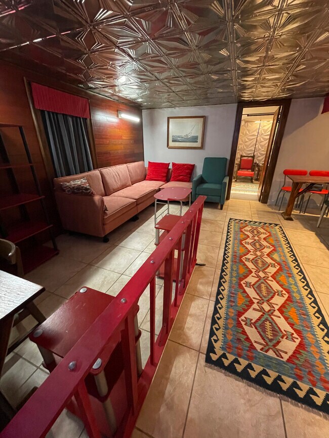 4778 Rogers Rd unit Lower, Hamburg, NY 14075 - photo 3