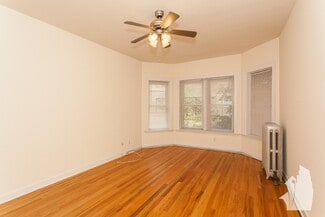 3916 N Pine Grove Ave Unit 3W, Chicago, IL 60613