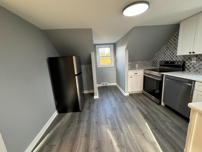 141 Willow Grove Ave unit 2, Glenside, PA 19038 - photo 5