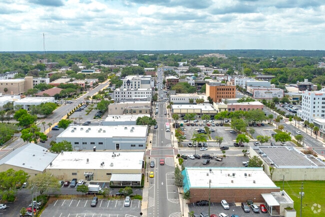 Downtown Ocala is only a short drive away from Silver Spring Shores.