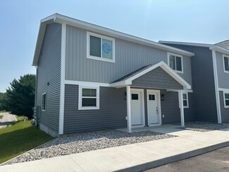 3798 Woodgate Dr, Traverse City, MI 49686