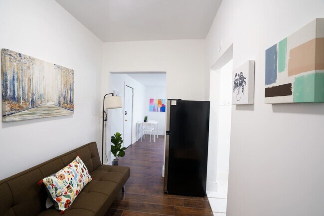 444 Ponce de Leon Blvd unit ID1357416P, Coral Gables, FL 33134 - photo 5