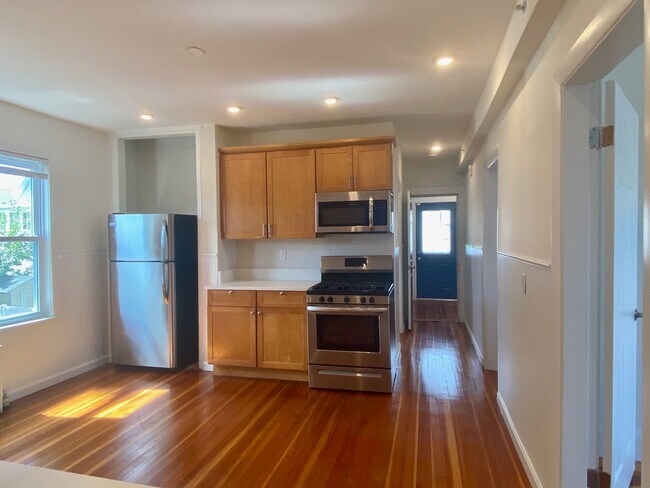 15 Kelley Ct unit 2, Brighton, MA 02135 - photo 6