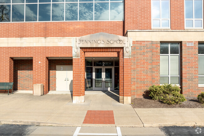 Jennings Community Learning Center is a quality school located in Downtown Akron.