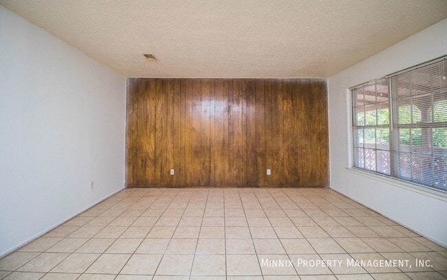 1615 16th St unit 6, Lubbock, TX 79401 - photo 3