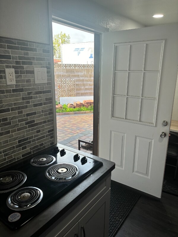 37701 Madera Ct, Fremont, CA 94536 - photo 2