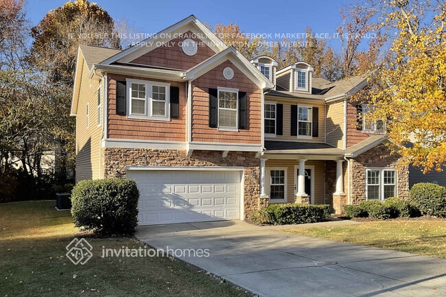 13021 Blaze Manor Ln, Charlotte, NC 28215 - photo 2