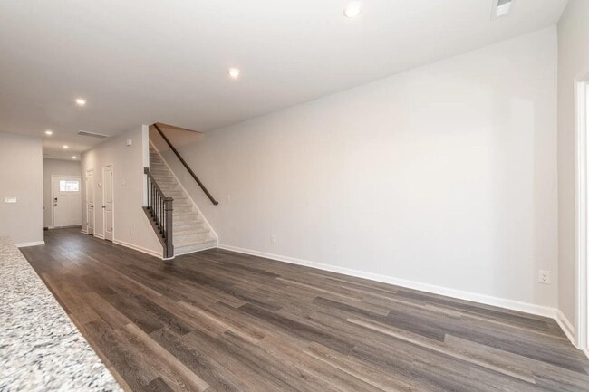 567 Marthas View Way, Wake Forest, NC 27587 - photo 5