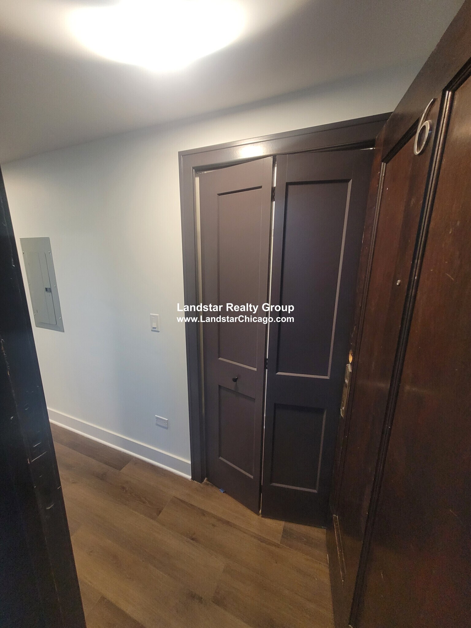 1241 Chicago Ave unit 5, Evanston, IL 60202 - photo 1