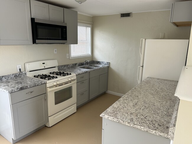 5400 W Calle Cayeus unit A, Tucson, AZ 85741 - photo 4