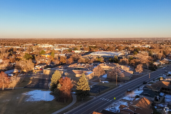 An overview of the homes and school at Hillcrest Elementary School in Northglenn, Colorado.
