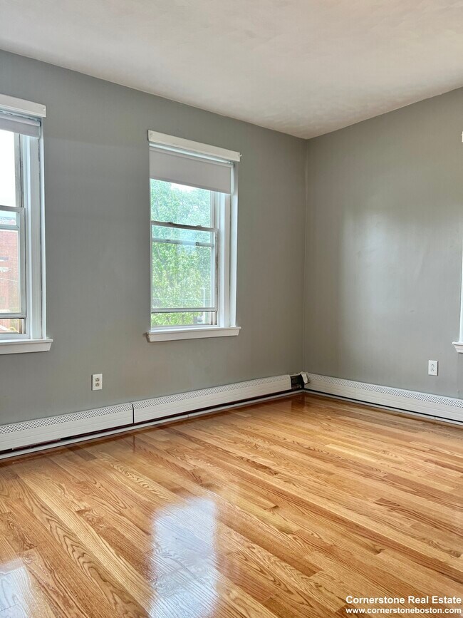 477 Dudley St unit 4, Roxbury, MA 02119 - photo 5