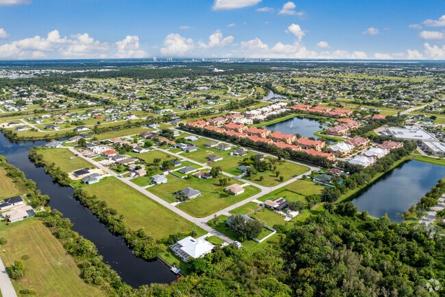 Diplomat is located about 10 miles of Downtown Cape Coral & just 3 miles of Downtown Fort Myers.