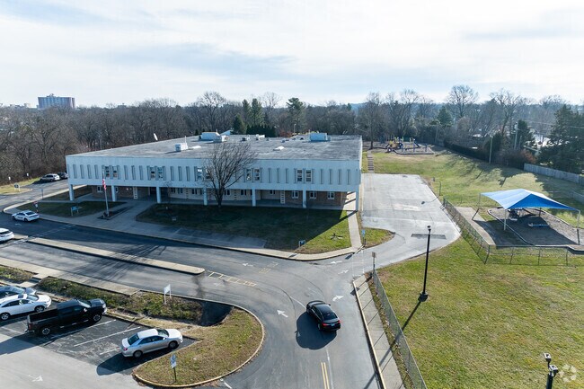 The student population of Picadome Elementary School is 417 and the school serves PK-5.