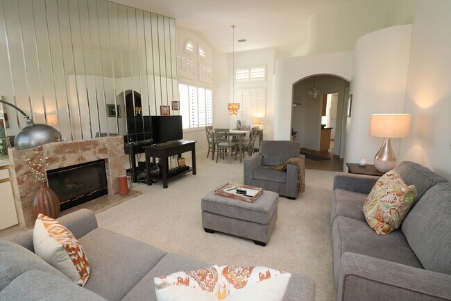 100 Brandigo Cir unit No, Palm Desert, CA 92211 - photo 3