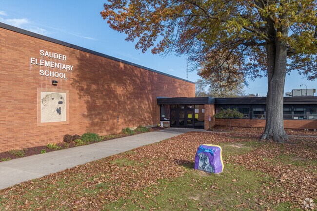 Glenmoor kids can attend the nearby Sauder Elementary School.