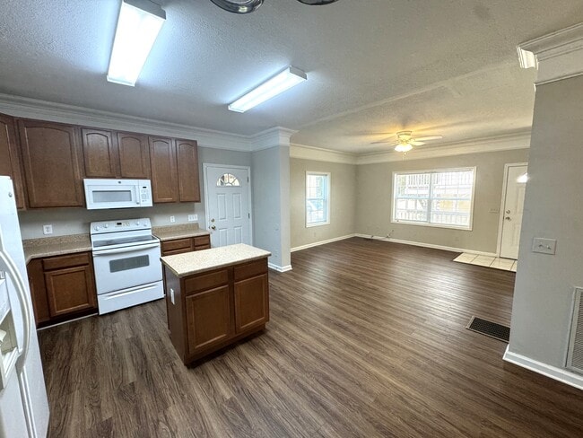 231 Derby St, Athens, GA 30601 - photo 7