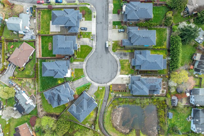 Lakota’s residential landscape consists of a variety of housing types found along loops and cul-de-sacs.