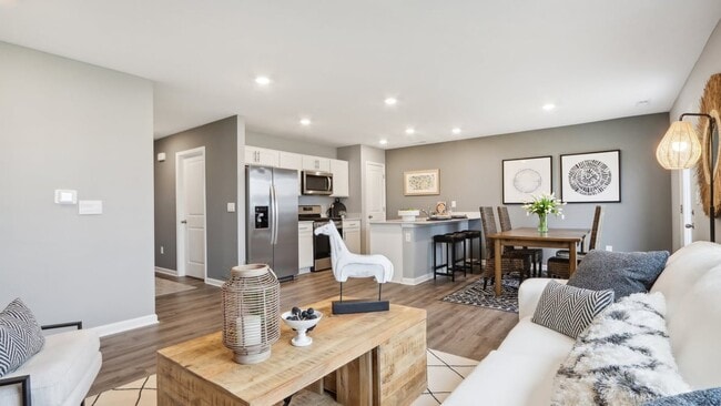 213 Lightfoot Ct, New Carlisle, OH 45344 - photo 7