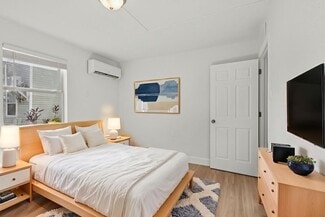 200 Robert St, New Smyrna Beach, FL 32168