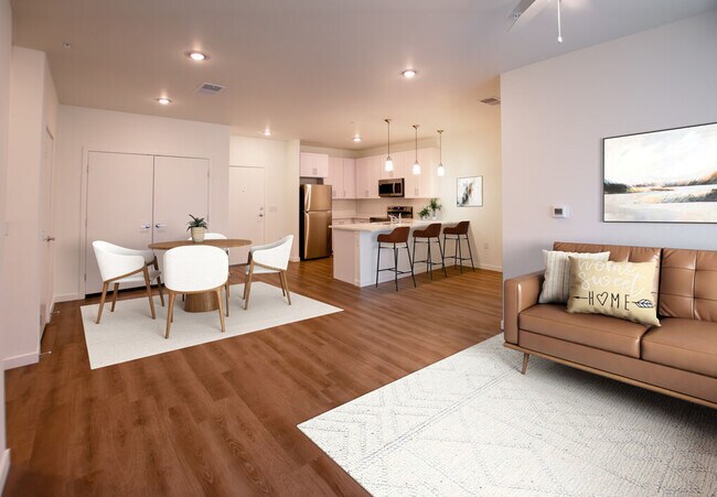 Trails At Lehow, Englewood, CO 80110 - photo 4