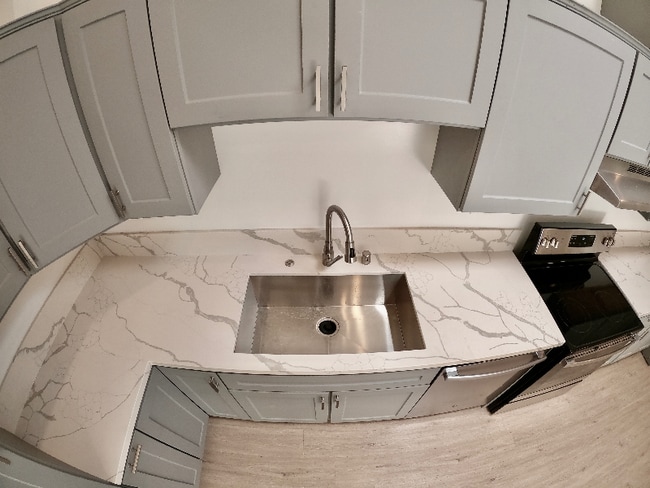 859 W 43rd Place, Los Angeles, CA 90037 - photo 4