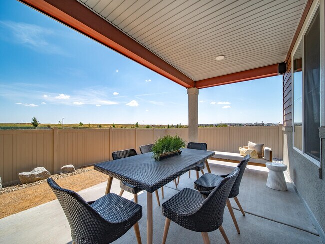 21927 E 51st Dr, Aurora, CO 80019 - photo 2