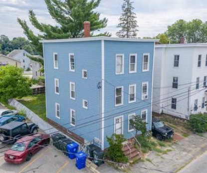 305 Bartlett St unit 3 (3rd Floor), Manchester, NH 03102 - photo 2