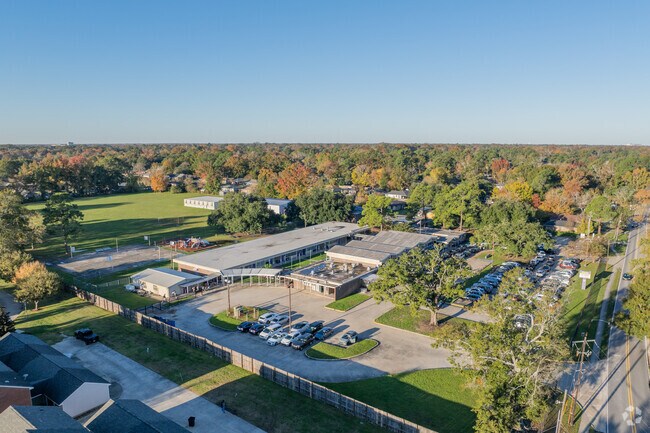 Mayfair Lab School has a student body of 495 students.