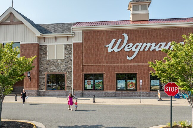 Grocery shopping at Wegman's is popular for Fry's Spring residents.