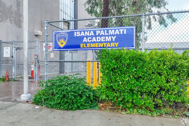 ISANA Palmati Academy