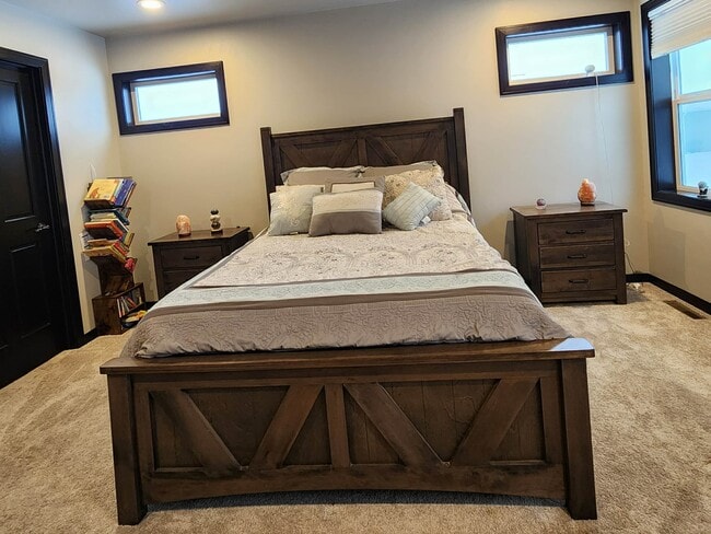 2453 Scheuring Rd, de Pere, WI 54115 - photo 2