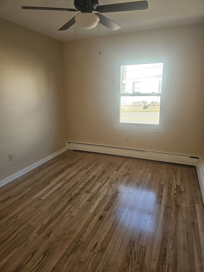 834 Patrick Ln unit 102, Newry, PA 16665 - photo 3