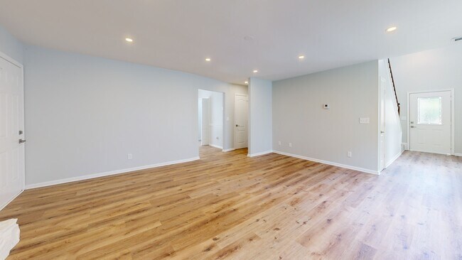 2732 Dahlonega Trail unit 2, Austell, GA 30106 - photo 2