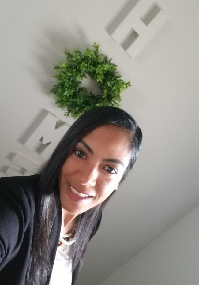 Marisha Reynolds