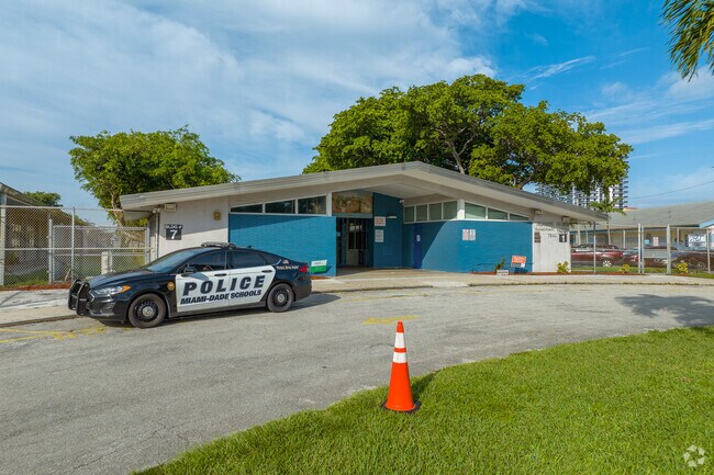 Treasure Island Elementary School offers a great curriculum to its students.