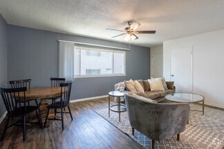 536 S Flower St, Inglewood, CA 90301