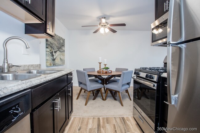 One Bedroom Kitchen
