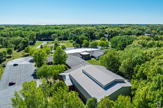 Our Lady of the Lake Catholic School boasts an A rating on Niche.com in college pre courses.