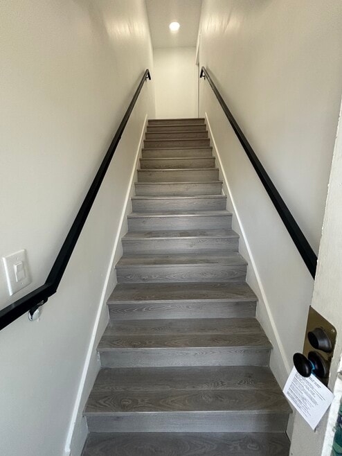 1956 1/2 Park Grove Ave, Los Angeles, CA 90007 - photo 1