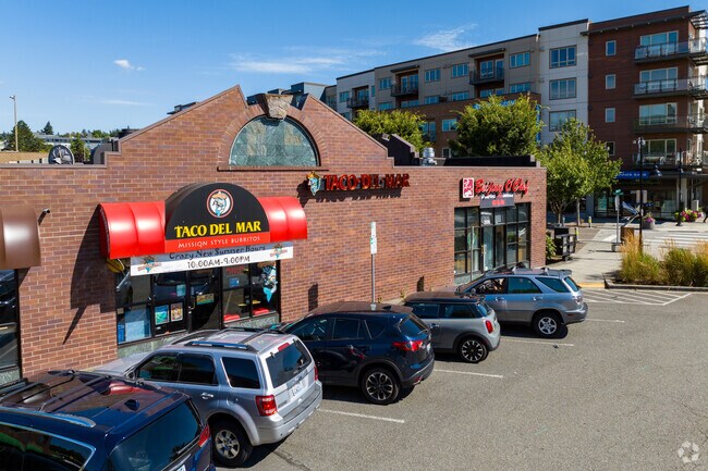 Go for a culinary adventure at the restaurants in Norkirk.