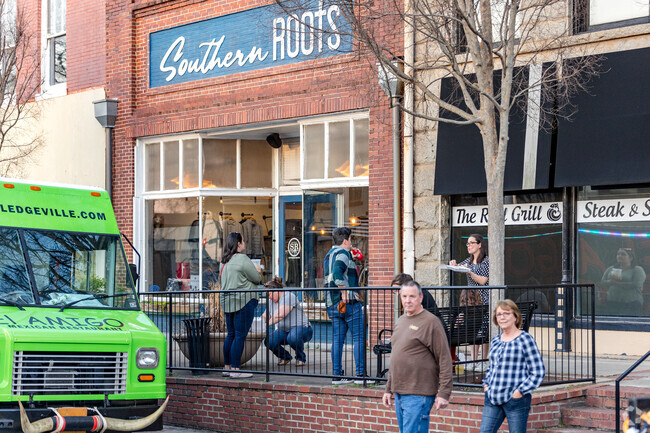 Located in the center of Milledgeville, Southern Roots is a popular retail destination that embodies the essence of Southern culture and lifestyle.
