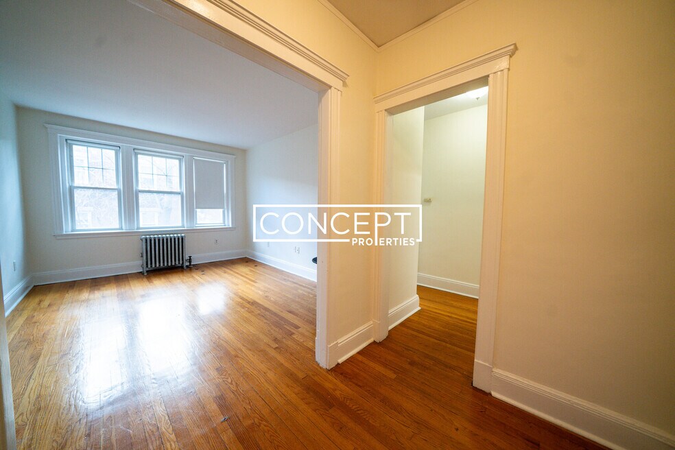 56 Selkirk Rd unit 4, Brighton, MA 02135 - photo 1