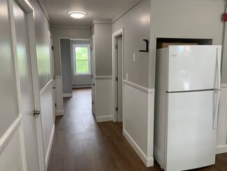 46 Jeffers St Unit 2B, Woonsocket, RI 02895